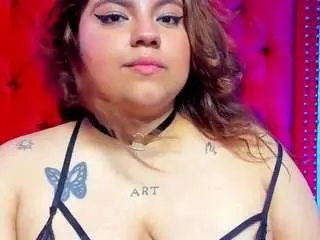 Sunnyyhoney  live sex cam