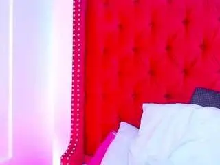 Sunnyyhoney  live sex cam