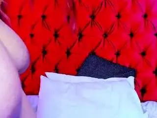 Sunnyyhoney  live sex cam