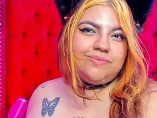 Sunnyyhoney  live sex cam
