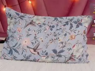 Beautifulskinny18  live sex cam