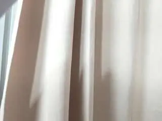 Beautifulskinny18  live sex cam