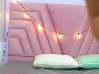 Beautifulskinny18  live sex cam