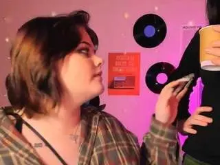 Lika-pop  live sex cam