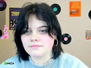 Lika-pop  live sex cam