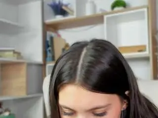 Lennalalone  live sex cam