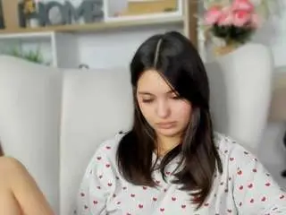 Lennalalone  live sex cam