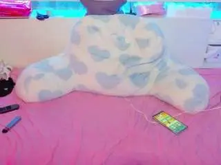 Princess-peach  live sex cam