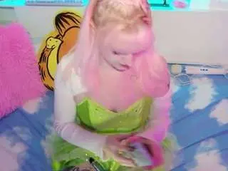 Princess-peach  live sex cam