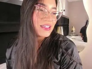 Carolinelee  live sex cam