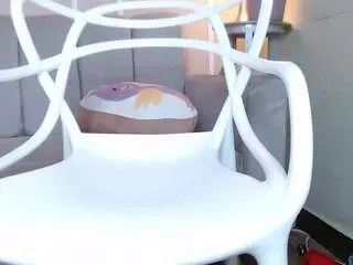 Curlydani  live sex cam