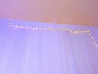 Moll1e  live sex cam