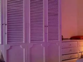 Adelnesbitt  live sex cam