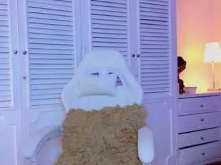 Adelnesbitt  live sex cam