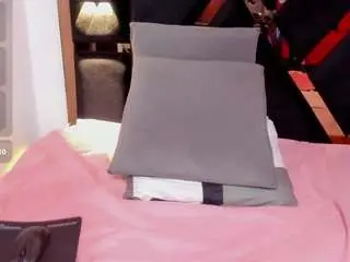 Dajacat  live sex cam