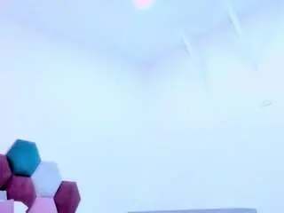 Lilaroos  live sex cam