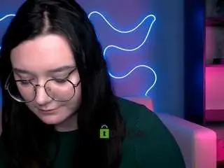 Nymira  live sex cam