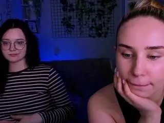 Nymira  live sex cam