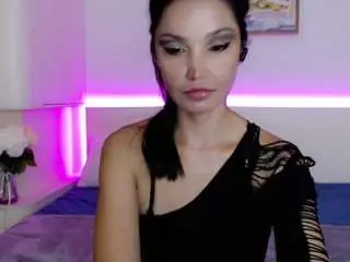 Ohmy-linda  live sex cam