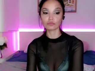 Ohmy-linda  live sex cam