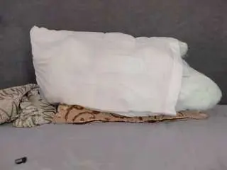 Sara-bonneth  live sex cam