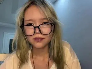Devorakolwyck  live sex cam