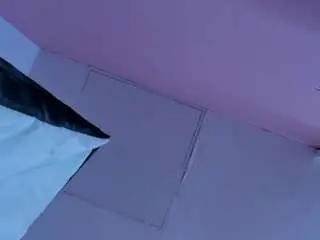Madison-clay  live sex cam