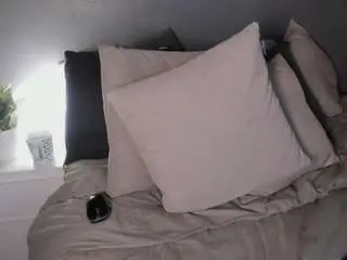 Violetaspiicy  live sex cam