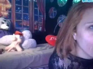 Whosplayingwithfire  live sex cam