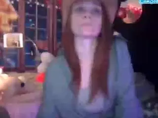 Whosplayingwithfire  live sex cam