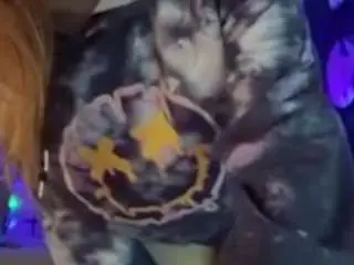 Whosplayingwithfire  live sex cam