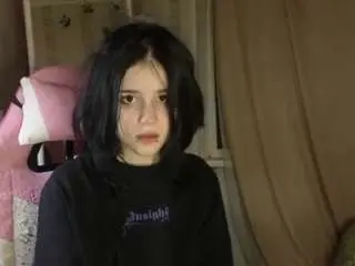 Lesliwoolum  live sex cam