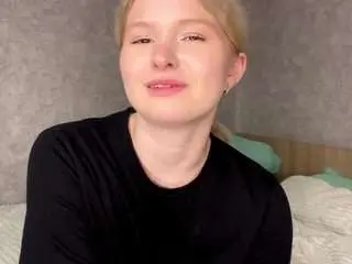 Maryannepirozhkov  live sex cam