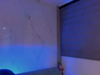 Alessa-clu  live sex cam