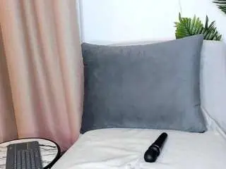 Eire-spencer  live sex cam
