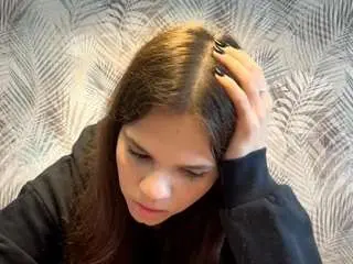 Enriquetacoodey  live sex cam