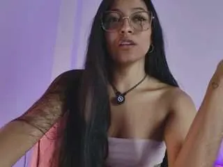 Kittymyers01  live sex cam