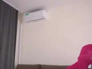 Lonnabader  live sex cam