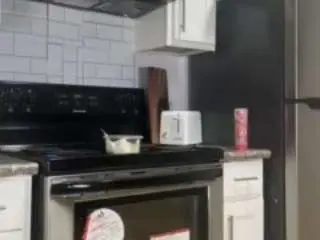 Tastethepeach  live sex cam