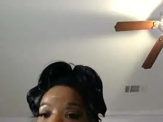 Tastethepeach  live sex cam