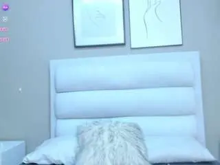 Estef-love  live sex cam