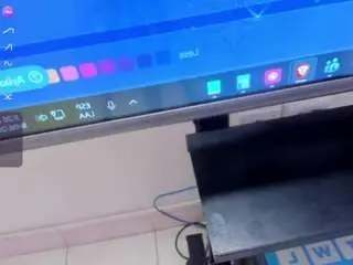 Estef-love  live sex cam