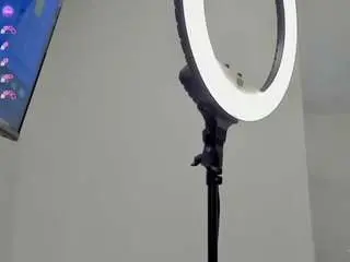 Estef-love  live sex cam