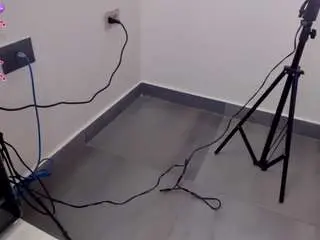 Estef-love  live sex cam