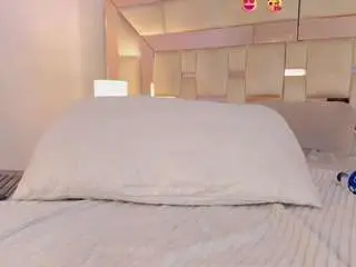 Hazel-ross-tcw  live sex cam