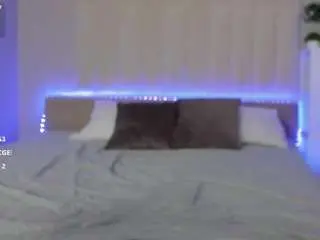 Lirarevery  live sex cam