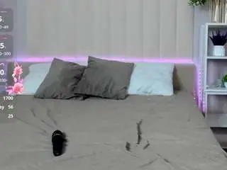 Lirarevery  live sex cam