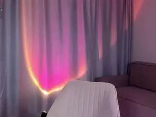 Lovely-poppy  live sex cam