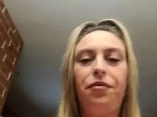 Alyjeanne0420  live sex cam