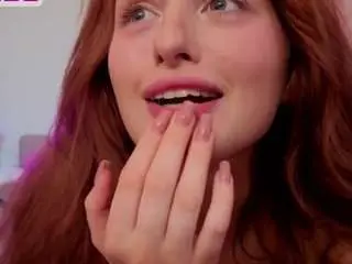 Cutiebetty  live sex cam